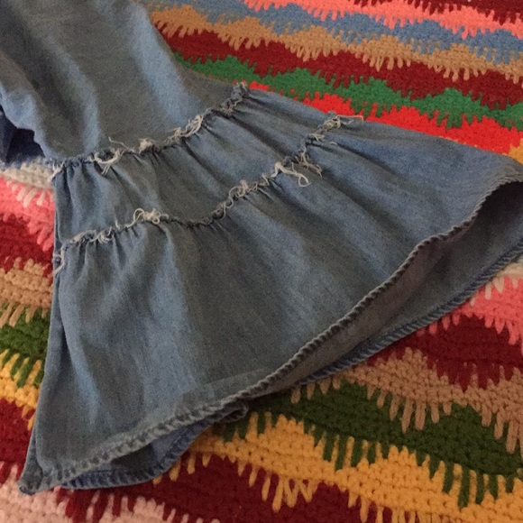 Zara Cropped Bell Sleeve Hippie Chambray Top - Picture 2 of 3